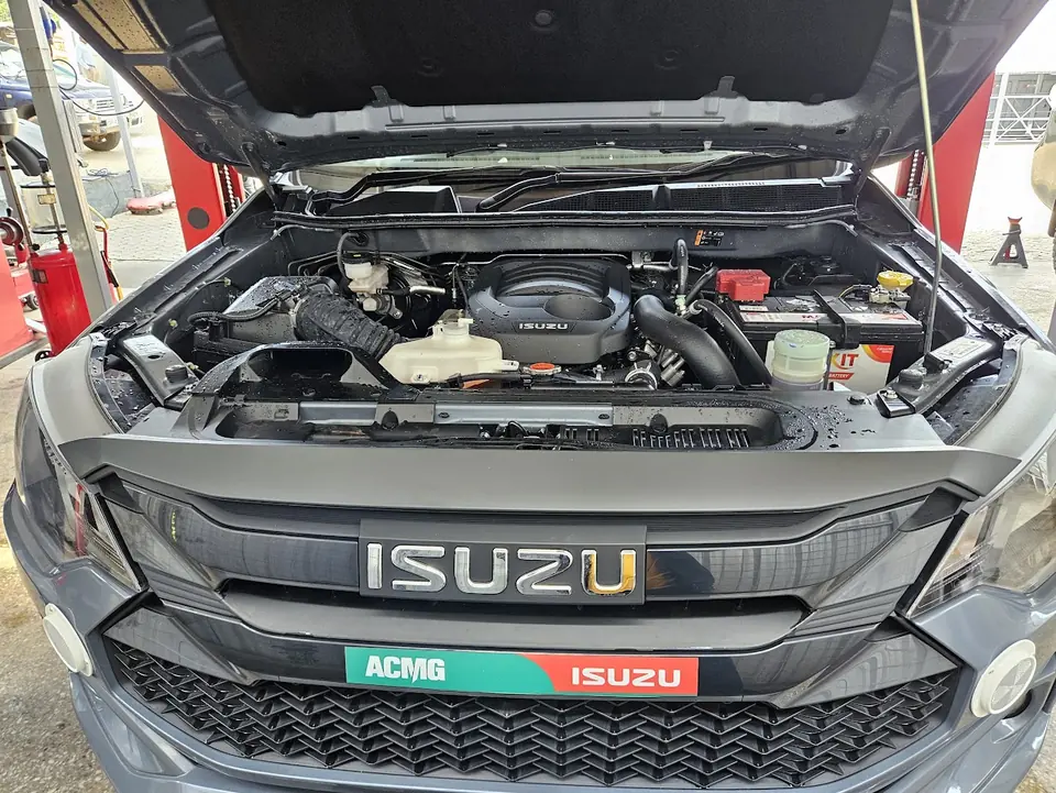 The latest D-MAX. New models looked after by Isuzu-trained technicians